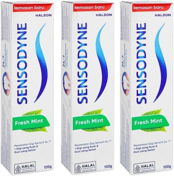 612Fye5KldL._AC_SL1019_ Sensodyne Sensitivity Toothpaste for Sensitive Teeth, Fresh Mint, 100 ml / 3.4 Fl.Oz Ea. - 3 Packs